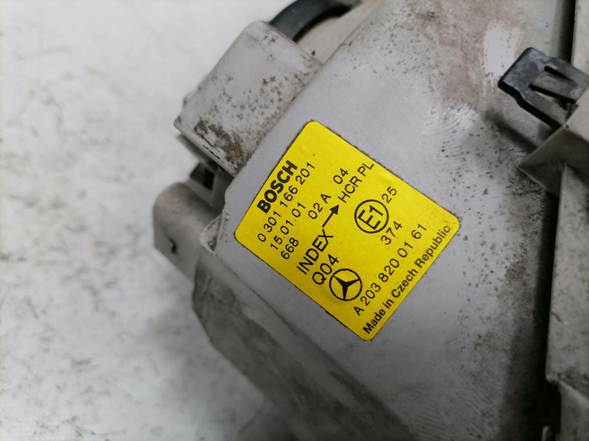 Mercedes C Klasse W203 original Scheinwerfer vorn links Halogen Bj.2001